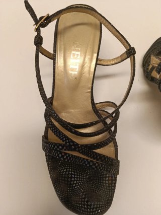 Sandalias Negras Neith Talla 38