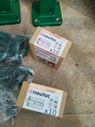 5 Postes d aluminio hércule 1.05+tornillos+bases