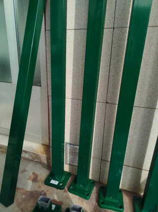 5 Postes d aluminio hércule 1.05+tornillos+bases