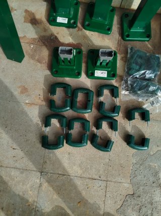 5 Postes d aluminio hércule 1.05+tornillos+bases