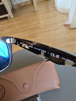 Gafas de sol Ray-Ban Wayfarer RB2140 negro y gris