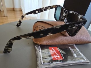 Gafas de sol Ray-Ban Wayfarer RB2140 negro y gris