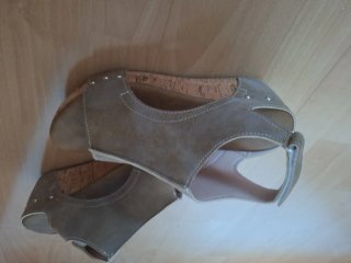Sandalias de Cuña Taupe
