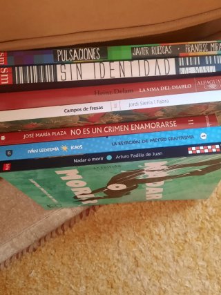 Lote 7 libros literatura juvenil