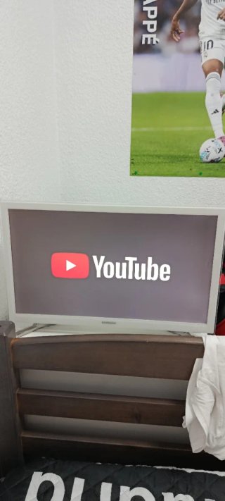 Smart TV Samsung Blanca 22 pulgadas