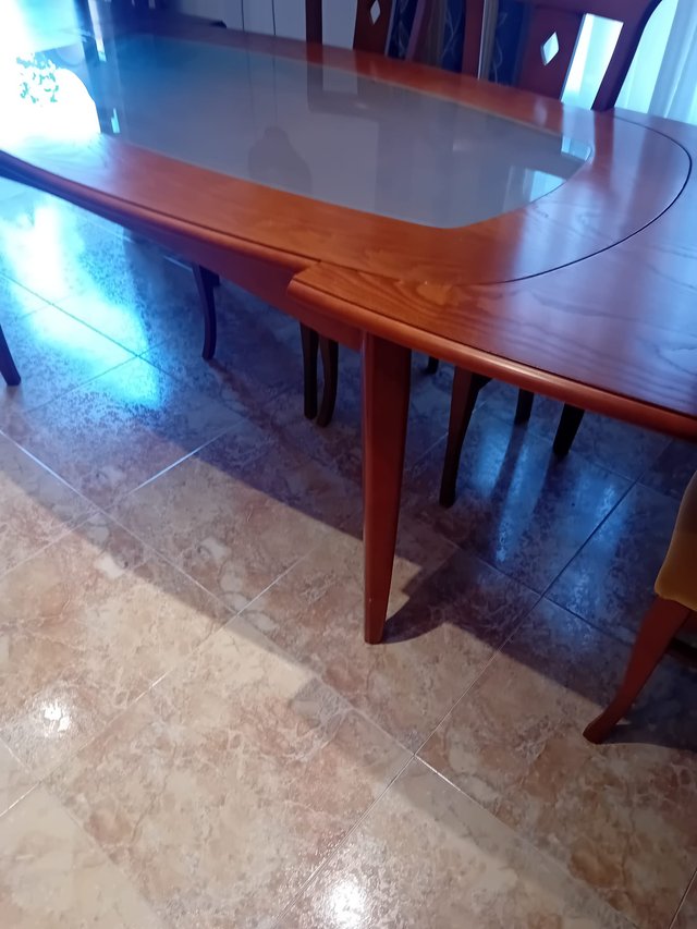 MESA SALÓN, 4 SILLAS Y 2 SILLONES 60€, CARTAGENA