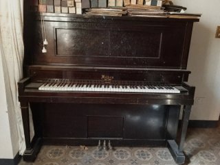 Pianola Milton New York de principios de 1900