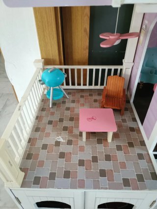 Casita de Muñecas grande de Madera