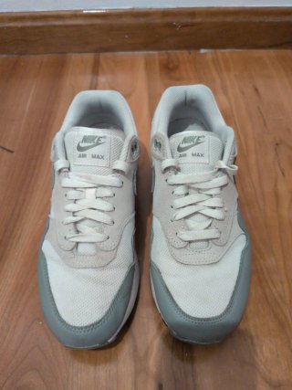 Zapatillas Nike Air Max grises y verdes