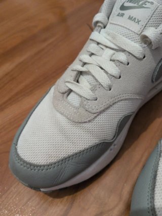 Zapatillas Nike Air Max grises y verdes