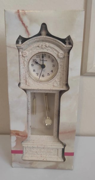 Reloj decorativo vintage Pentacon de Quartz