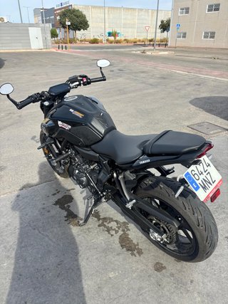 Yamaha MT-07 2024 - 3.900 km - Escape Mivv
