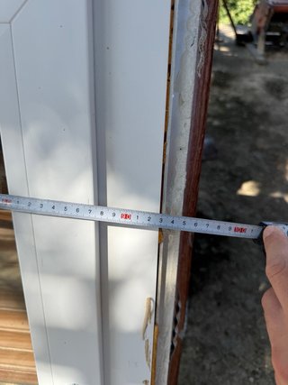 Rejas de Hierro Galvanizado, puertas y una ventana