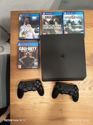 PS4 Slim Negra + 4 Juegos + 2 Mandos 1 tera 11.0