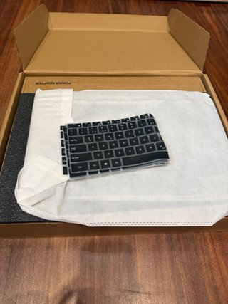 Ordenador portátil 15,6" Full HD IPS M3 8GB 256gb