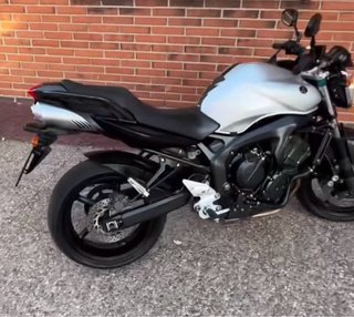Yamaha FZ6N Naked
