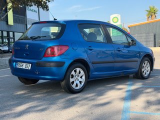 Peugeot 307 2002