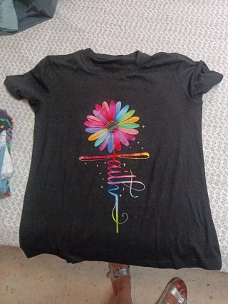 Lote de 6 camisetas y blusas