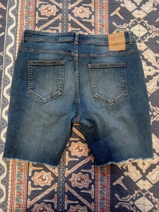 Pantalón corto vaquero Bershka