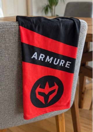 Braga de cuello Armure para moto negra y roja