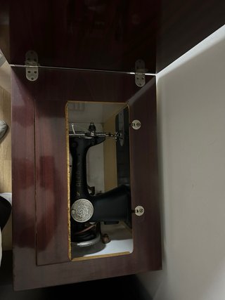 Máquina de coser antigua