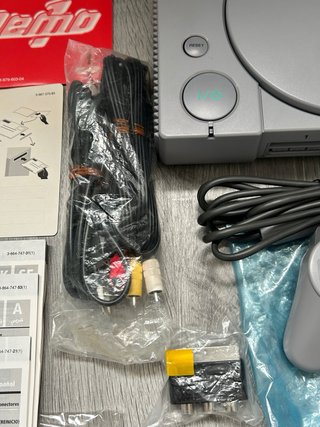 Sony PlayStation 1 (PS1) Dual Shock Sin usar!!