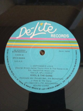 Vinilo Kool & The Gang - Straight Ahead