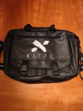 Maletín Negro NATPE con Bandolera