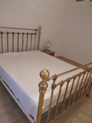 Cama de Latón