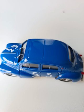 Maqueta Renault 4CV 1954 (1:43)