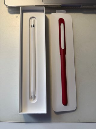 Apple Pencil 1ª Gen + Funda Roja