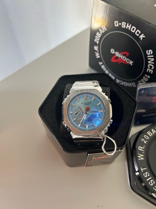 G-SHOCK GM-2100 Plata Esfera Azul | Casio