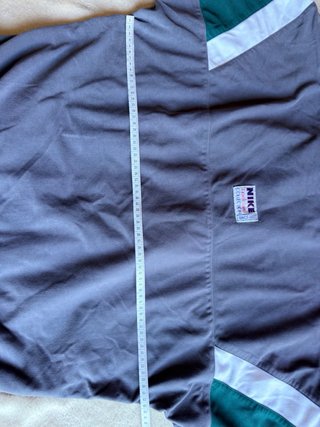 Chaqueta deportiva Nike Y2K gris y verde