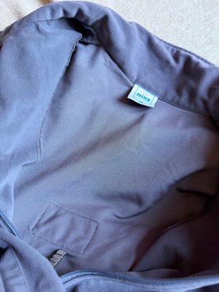 Chaqueta deportiva Nike Y2K gris y verde
