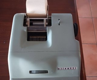 Calculadora Antigua Olivetti Divisumma