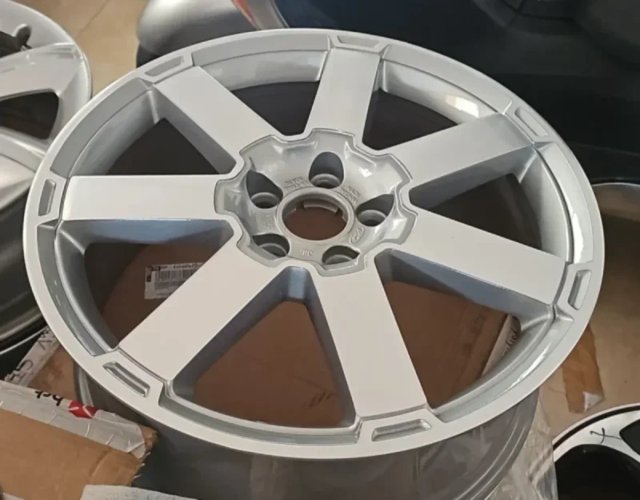 Llanta 18 Ford Titanium focus mondeo