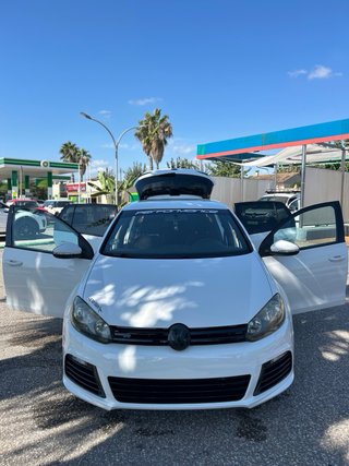 Volkswagen Golf VI