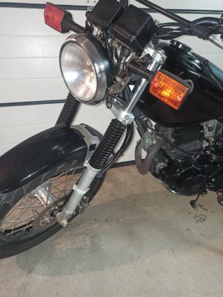 Yamaha TW 200