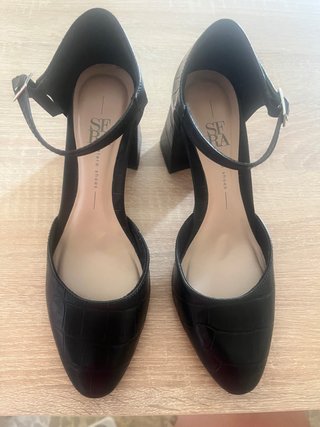 Zapatos tacón Sfera negros