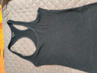 Camiseta de tirantes negra Stradivarius