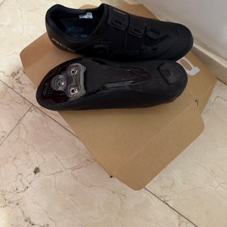 Zapatillas Shimano RC5 Carretera Talla 45.