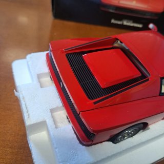 Ferrari Testarossa kyosho 1/18