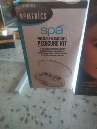 Lote Limpiador Facial y Kit Manicura/Pedicura