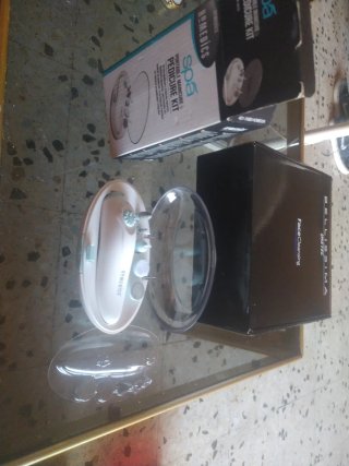 Lote Limpiador Facial y Kit Manicura/Pedicura