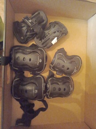 Patines en línea Talla 36-39. Protectores incluido