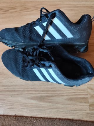 Deportivas Adidas Negras