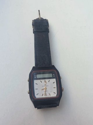 Reloj Superwatch Analógico Digital Negro/Dorado