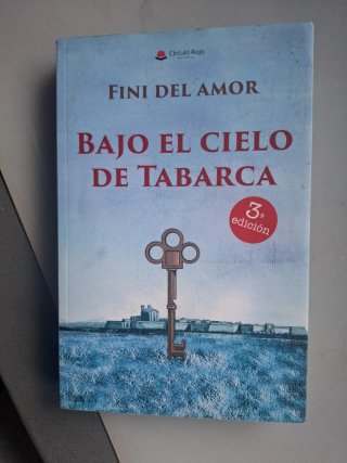 Bajo el cielo de Tabarca