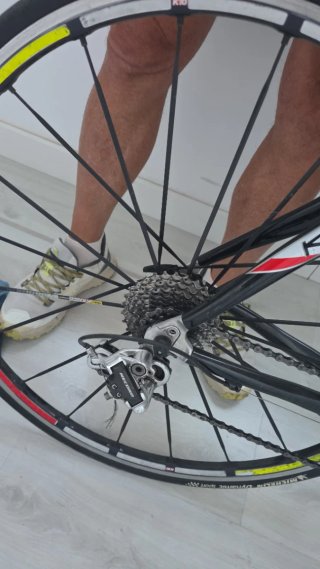 Bicicleta Carretera Kuota Kharma Carbono talle M