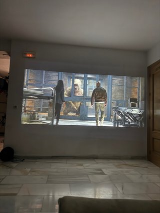 Proyector Horlat 4K Android TV 28000 Lúmenes